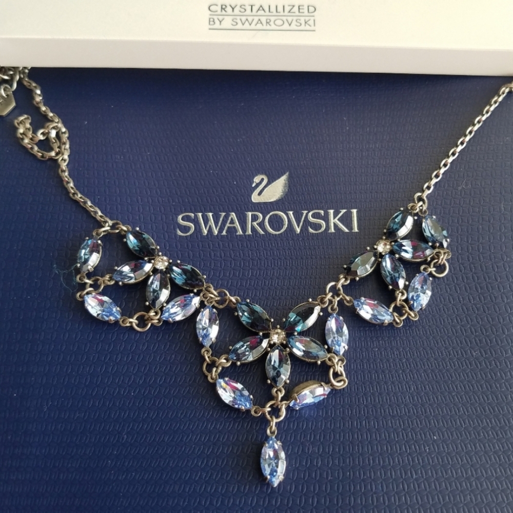 Swarovski Crystallized Blue Necklace NWT - Picture 5 of 17